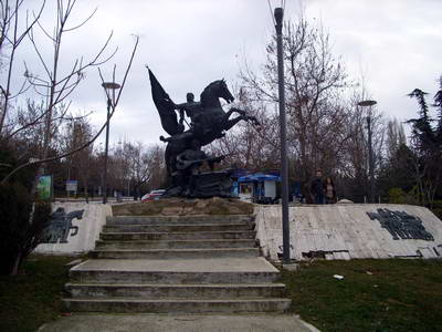 Cikkek képei: szobor2.jpg Cikkek képei: szobor2.jpg